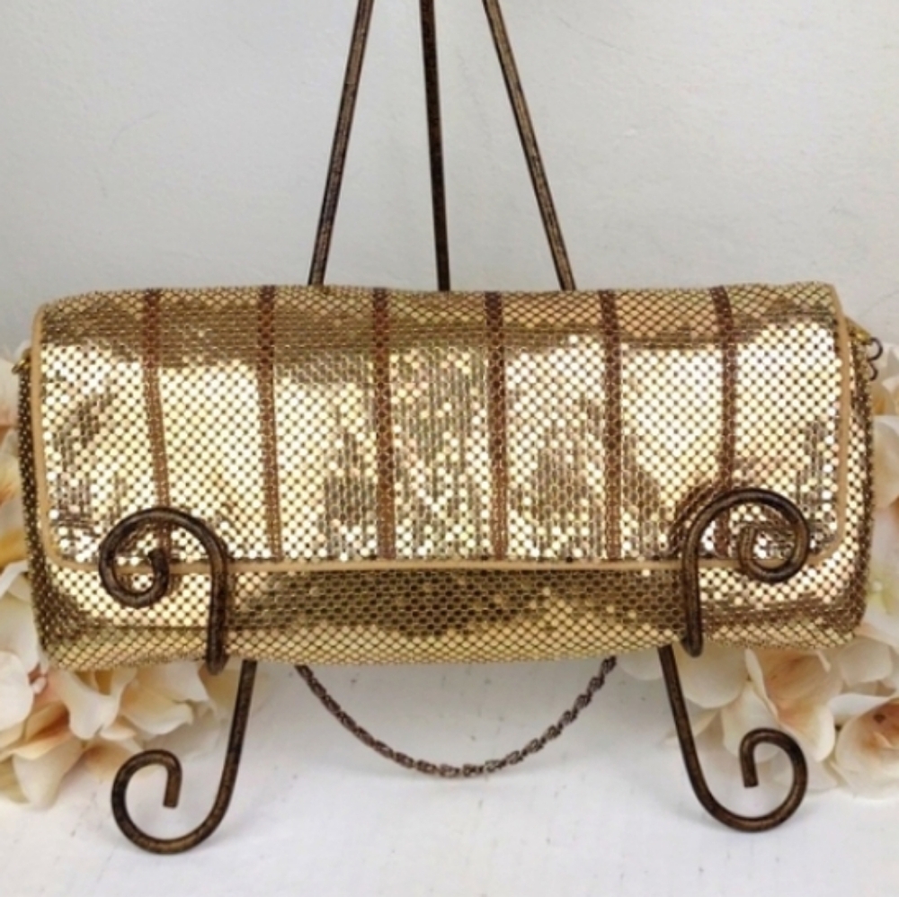 Vintage Style Gold Tone Mesh Clutch Convertible Chain Bag  EUC